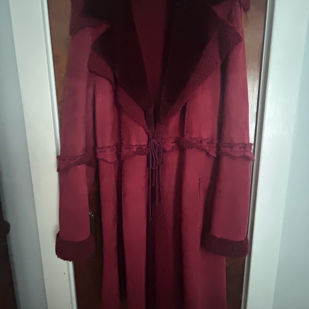 Stunning Dennis Basso Deep Red Shearling and sheared Mink coat - Picture 6 of 9